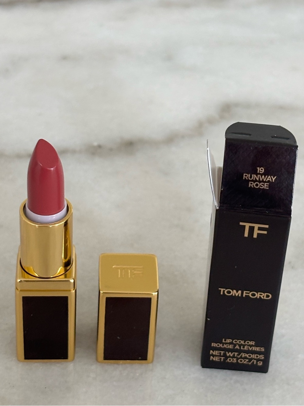 TOM FORD Mini Lipstick— RUNWAY ROSE - Picture 3 of 4